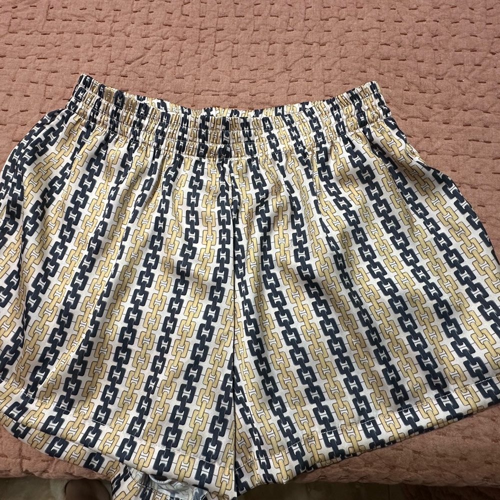 Stylish Women's Patterned Shorts